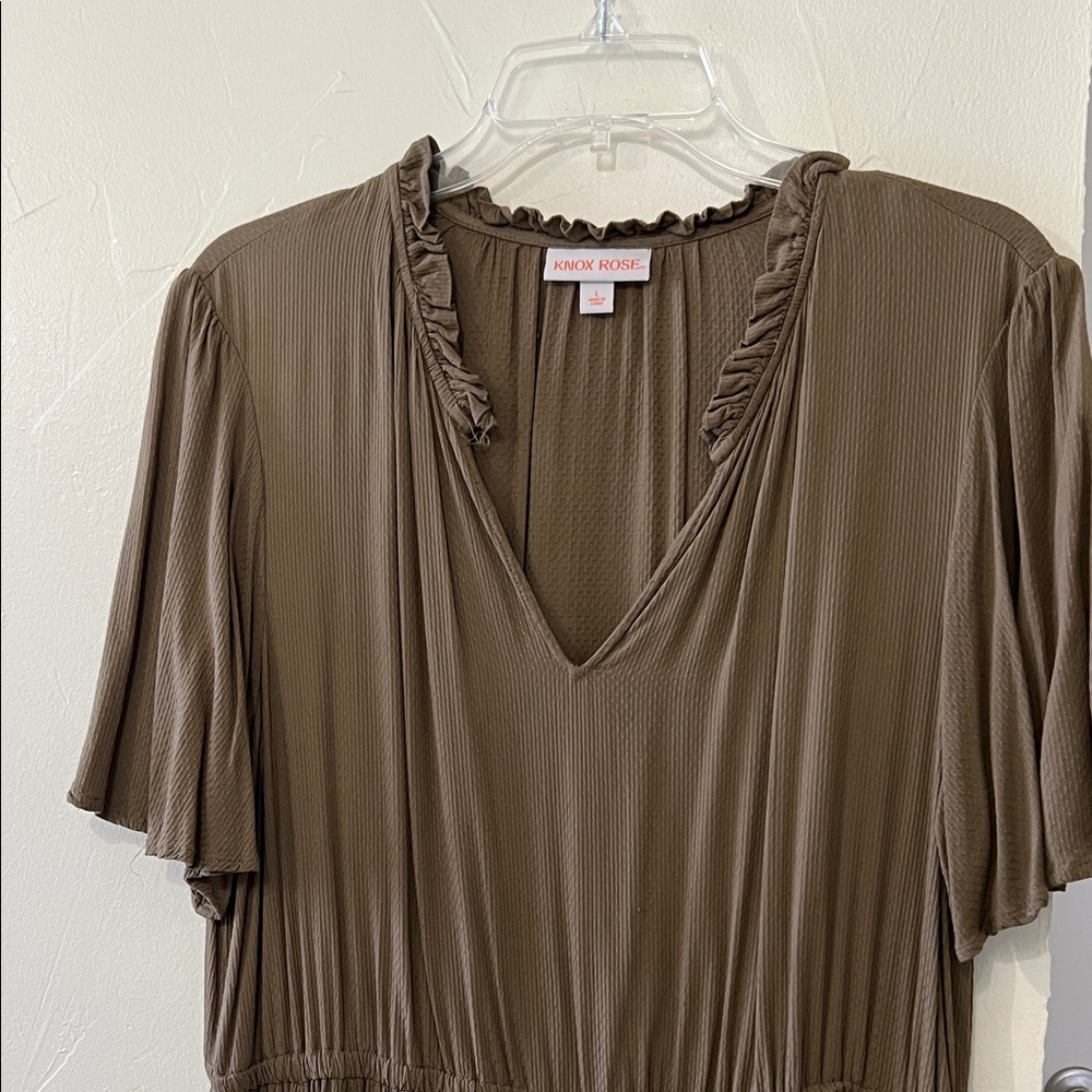 Knox Rose Khaki V-Neck Flutter Sleeve Dress